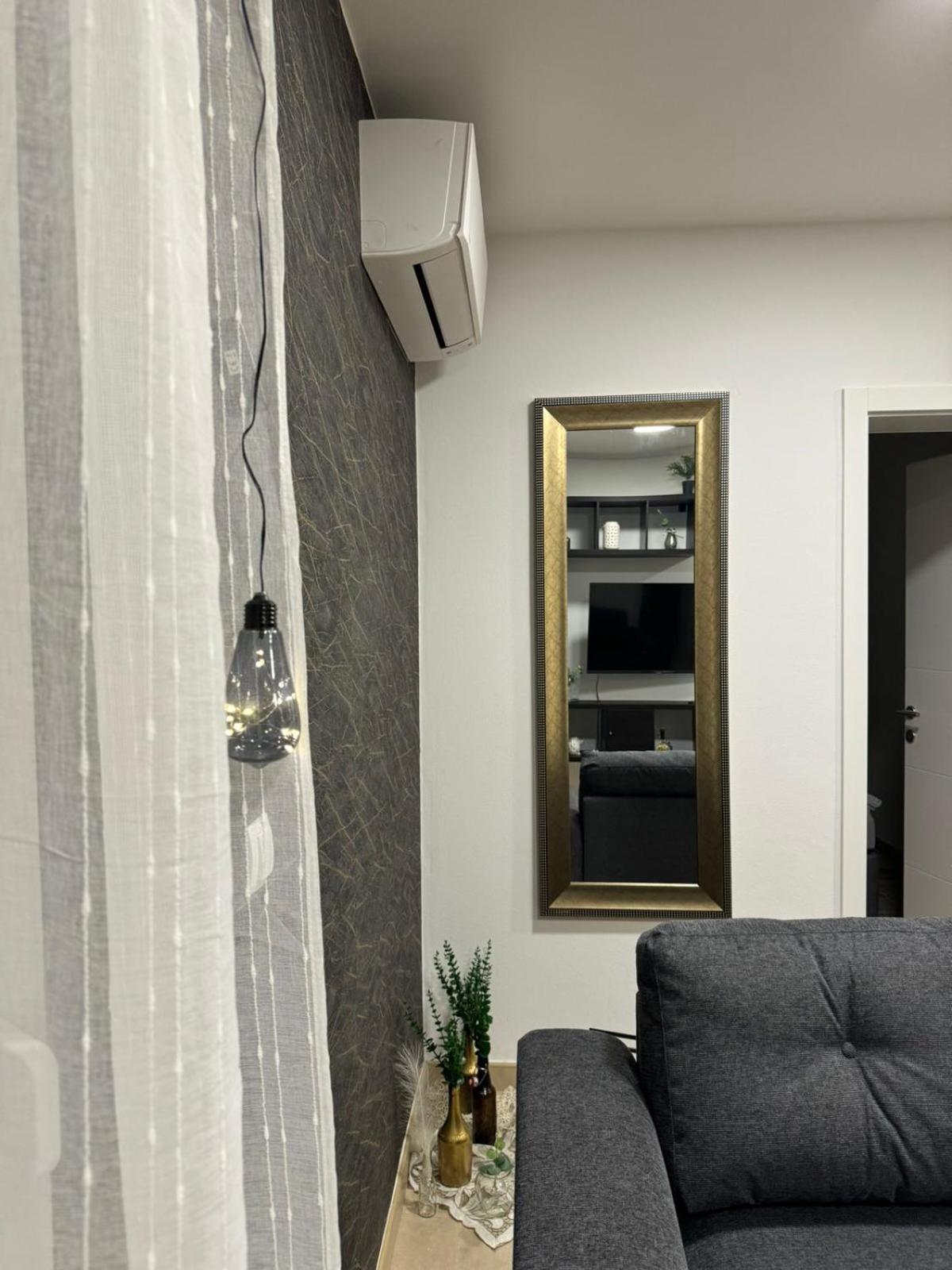 Level Up -Self Check In Apartment Osijek Exterior photo